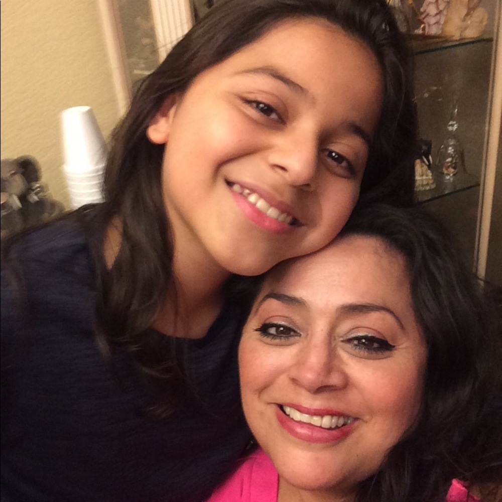 Meet your Posher, Maria